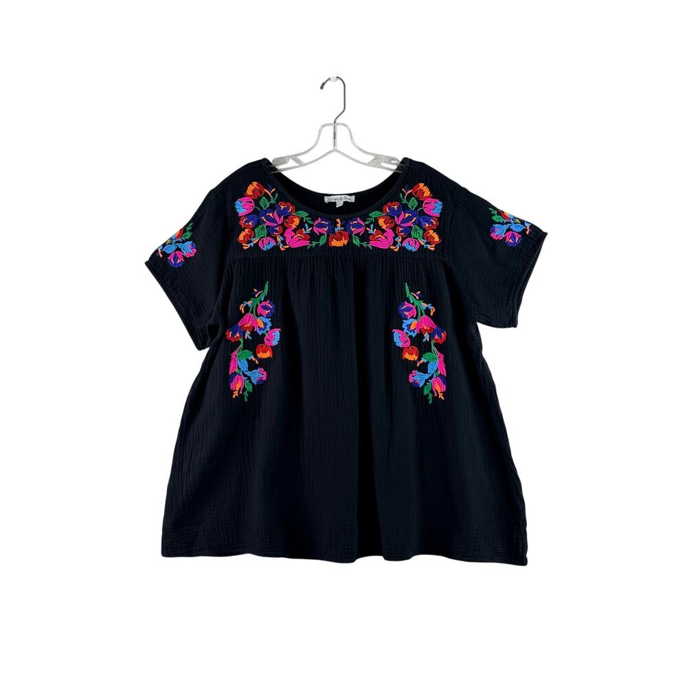See and Be Seen On the Border Embroidered Top Black Large Short Sleeve Relaxed